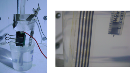Montagem dos eletrodos usados nos testes com o potenciostato. Á direita uma imagem ampliada do eletrodo de Ag/AgCl e o eletrodo metálico de resistência de chuveiro.